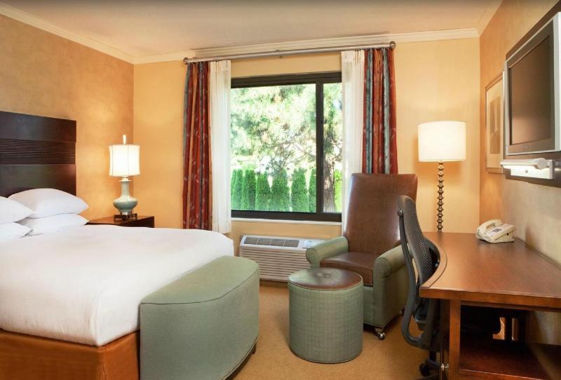 Doubletree By Hilton Hotel Boston - Bedford Glen Exteriér fotografie