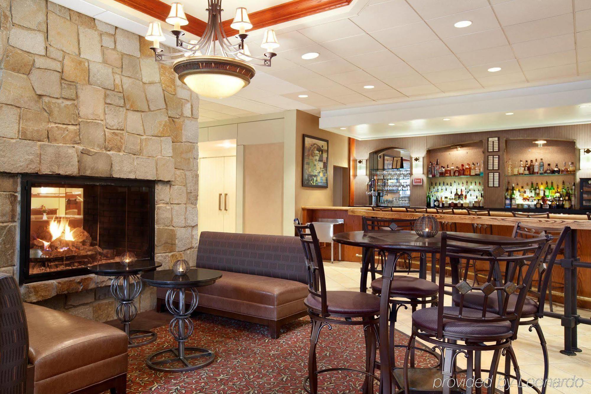 Doubletree By Hilton Hotel Boston - Bedford Glen Exteriér fotografie